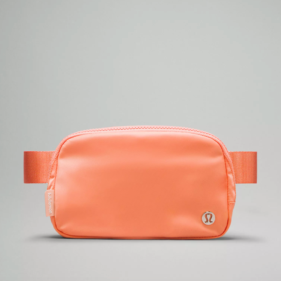 lululemon Everywhere Belt Bag 1L - Coral Kiss